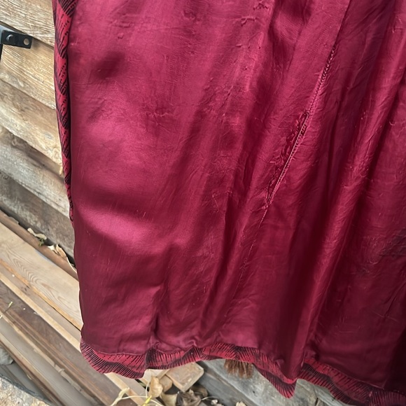 Vintage velvet double breasted house coat belted with tassels - Picture 11 of 15